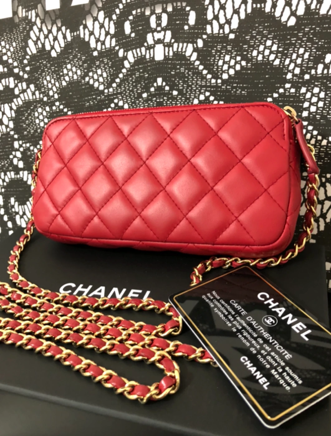 赤CHANELバッグ After